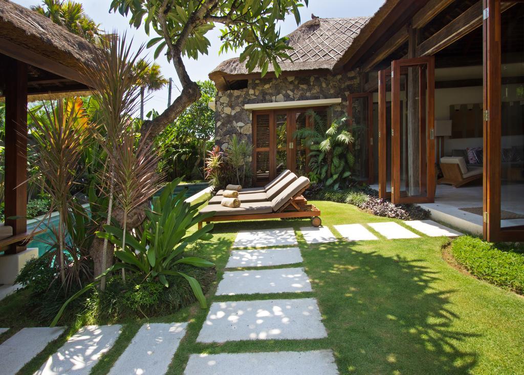 Villa Suar Seminyak Esterno foto