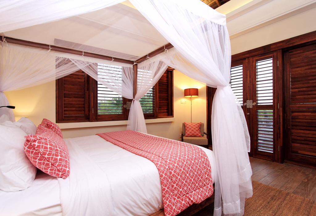 Villa Suar Seminyak Esterno foto