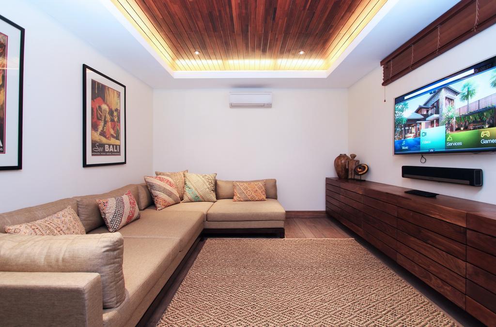 Villa Suar Seminyak Esterno foto