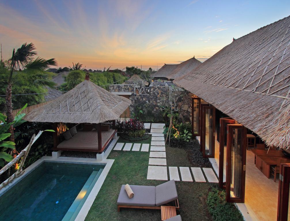 Villa Suar Seminyak Esterno foto